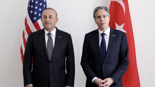 Çavuşoğlu amerikalı həmkarı ilə görüşüb