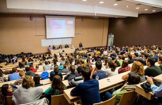 3-cü doza vaksin olunmayan tələbələr universitetlərə buraxılmayacaq?