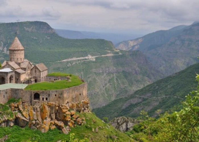 Rusiya Zəngəzur ermənilərinə yardım edəcək