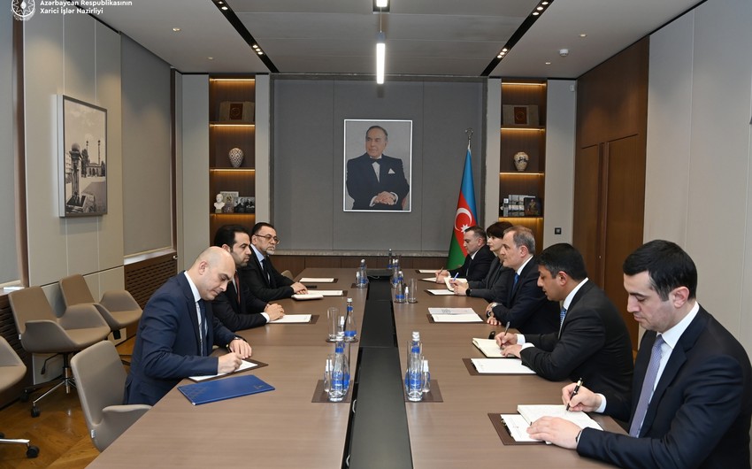 Ceyhun Bayramov Müsəlman Ağsaqqalları Şurasının Baş katibi ilə dini həmrəylik məsələlərini müzakirə edib