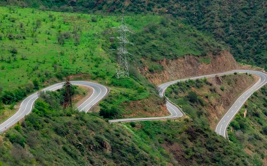 Rusiya sərhədçiləri Zəngəzurda keçid məntəqələrini bağlayır