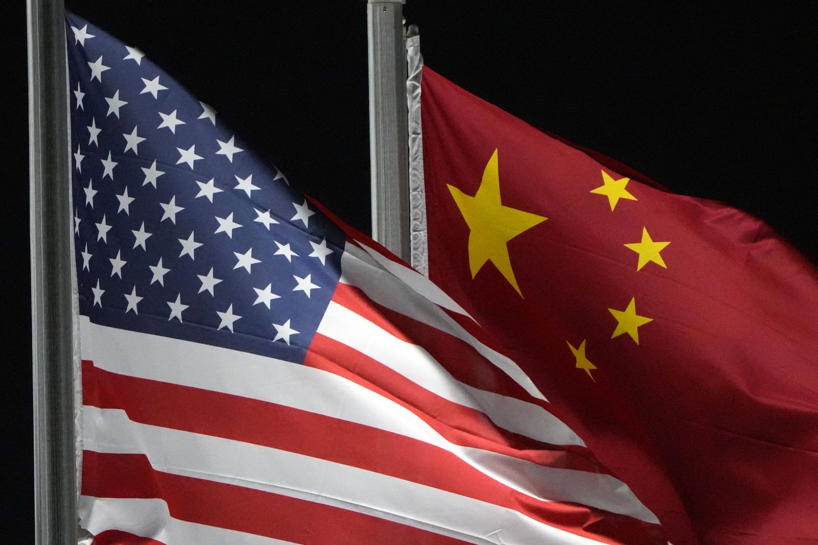 Çin: Ümid edirik ki, ABŞ iqtisadi məsələləri siyasiləşdirməyi dayandıracaq