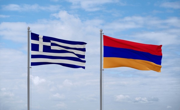 Ermənistan–Yunanıstan hərbi əməkdaşlığı müzakirə edilib