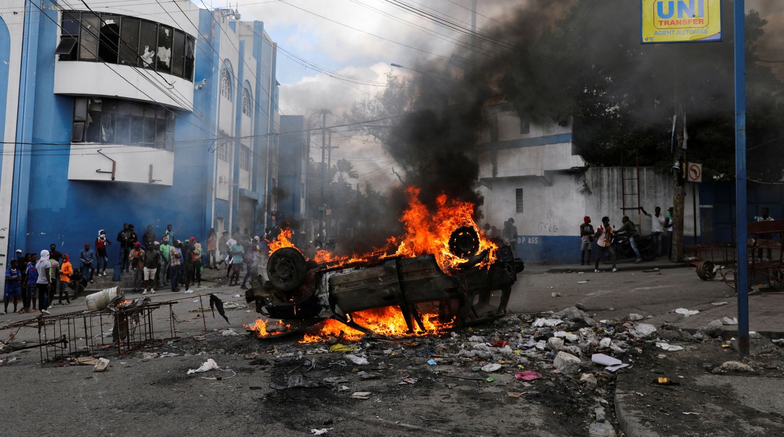 Haitidə iğtişaşlar və etirazlar zamanı 10 nəfər ölüb