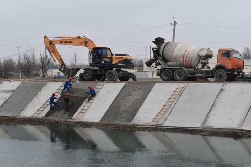 Qaraçuq magistral beton kanalı yenidən qurulacaq