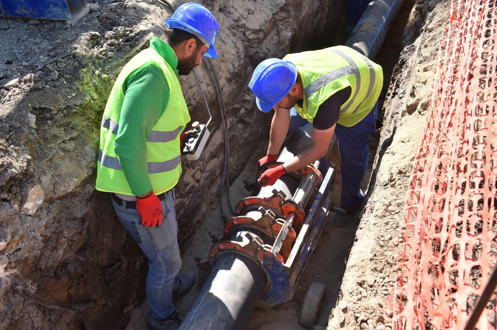 Bakıda yeni su və kanalizasiya layihələri icra olunur