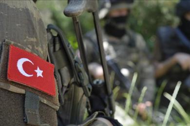 Türkiyə ordusu PKK-nın 12 bazasını məhv edib