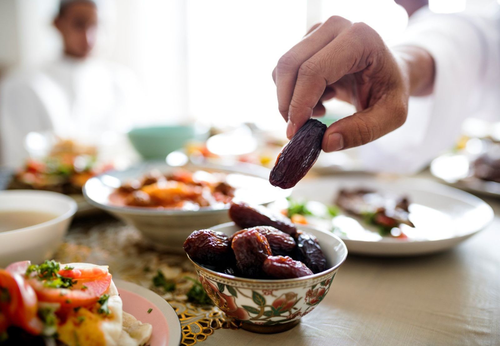 Ramazan ayının imsak və iftar vaxtları açıqlandı - CƏDVƏL