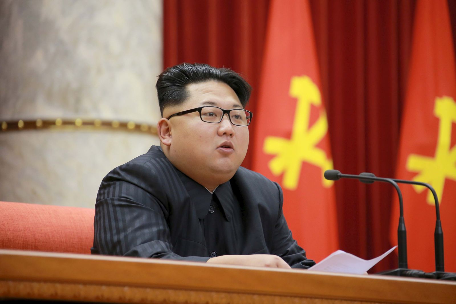Kim Çen İn Cənubi Koreyanı əsas düşməni adlandırdı