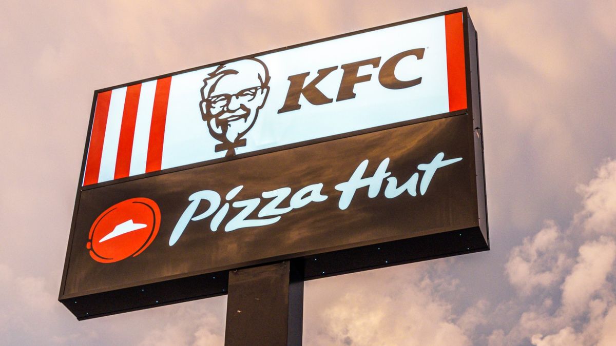 "KFC"nin xalis mənfəəti 12% azaldı