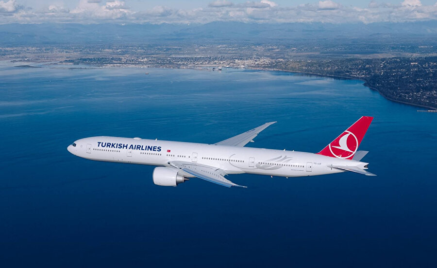 Türk Hava Yolları Livana uçuşları dayandırdı