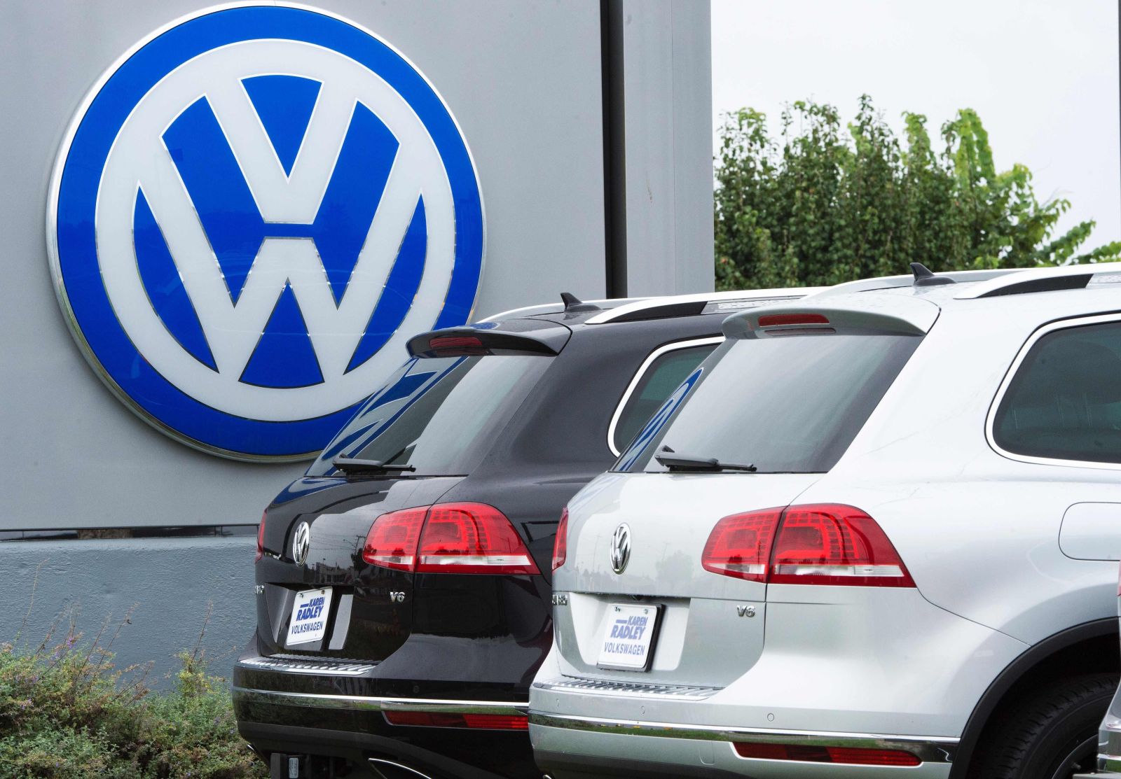 "Volkswagen"in gəliri 4% artdı