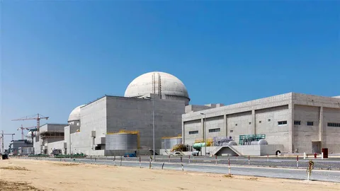BƏƏ ikinci atom elektrik stansiyasının tikintisini nəzərdən keçirir