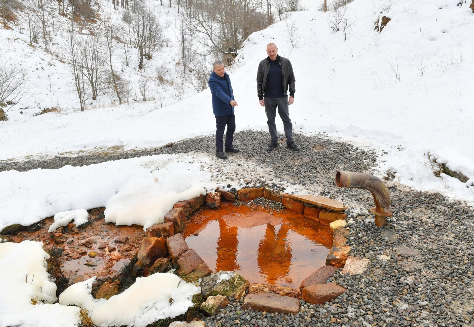 İlham Əliyev Şuşadakı “Turşsu” bulağında olub - YENİLƏNİB