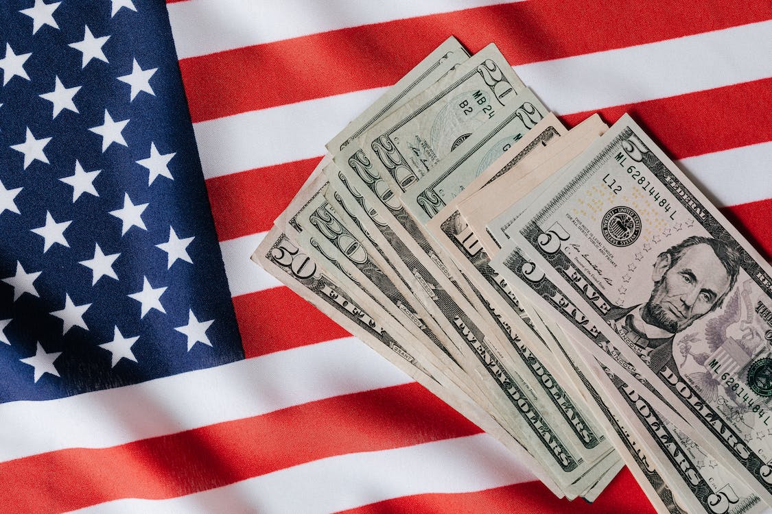 ABŞ-nin dövlət borcu tarixdə ilk dəfə 35 trilyon dolları ötdü