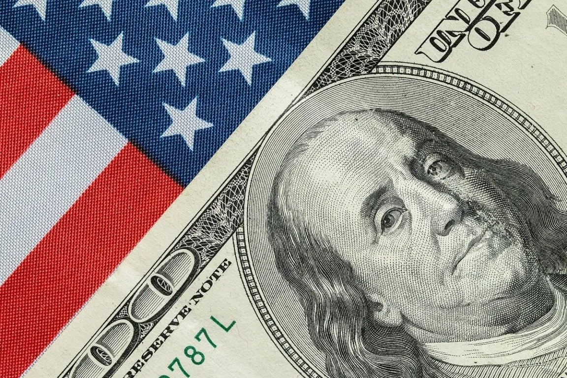 ABŞ yeni maliyyə ilinə yüksək büdcə kəsiri ilə başladı