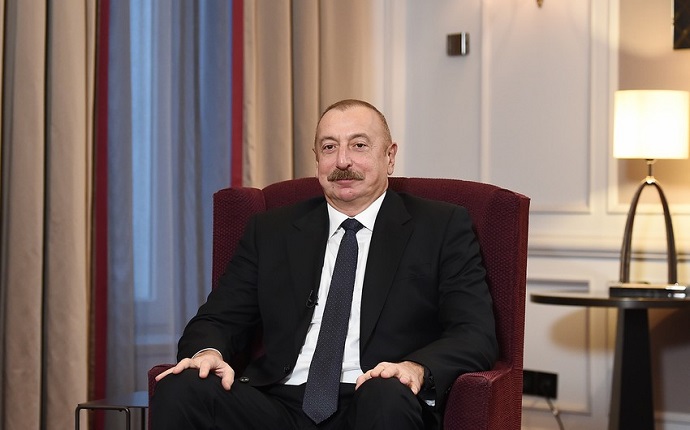 Azərbaycan Prezidenti litvalı həmkarını təbrik edib