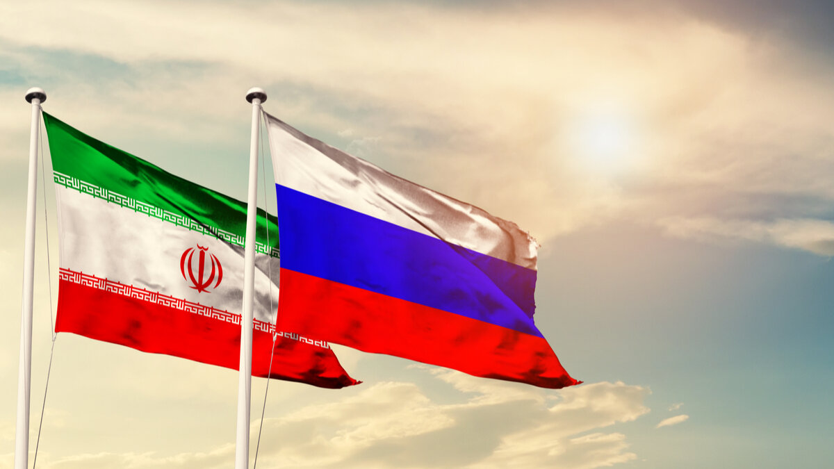 Rusiya İranla əməkdaşlıq müqaviləsini dayandırdı