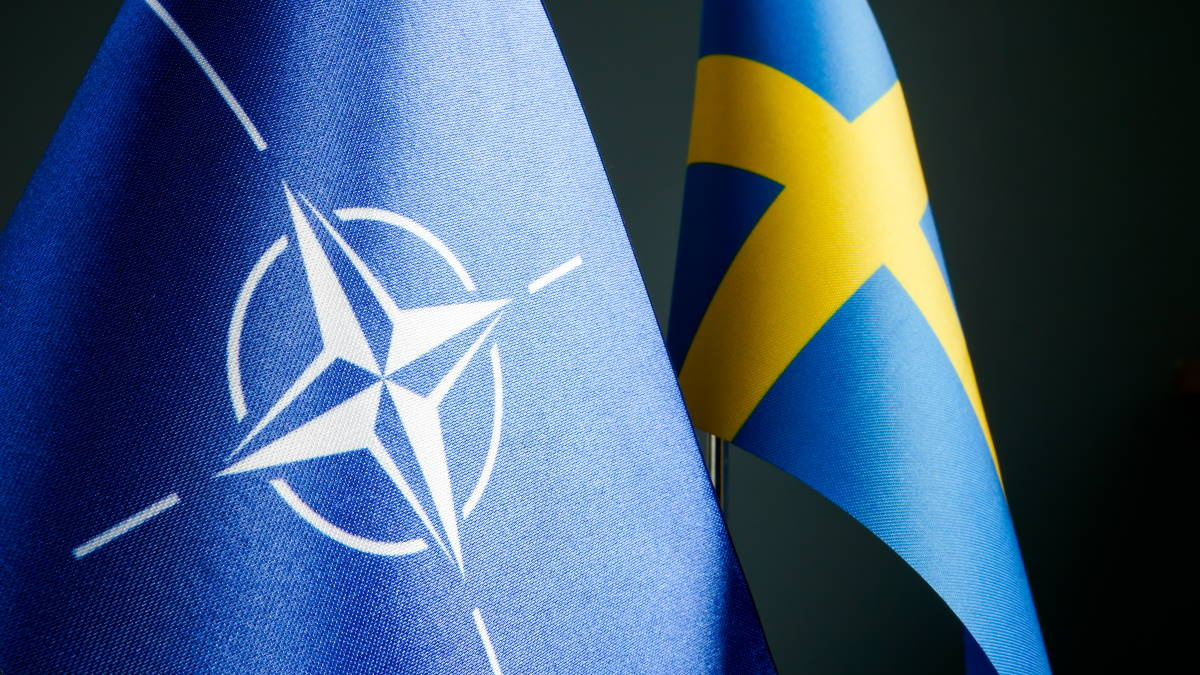 İsveç rəsmi olaraq NATO-ya üzv oldu
