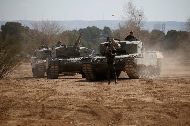 İspaniya Ukraynaya əlavə “Leopard 2” tanklarını göndərir