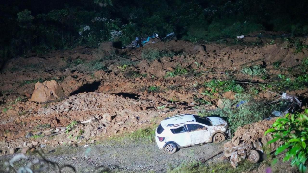 Kolumbiyada torpaq sürüşdü: 39 nəfər öldü