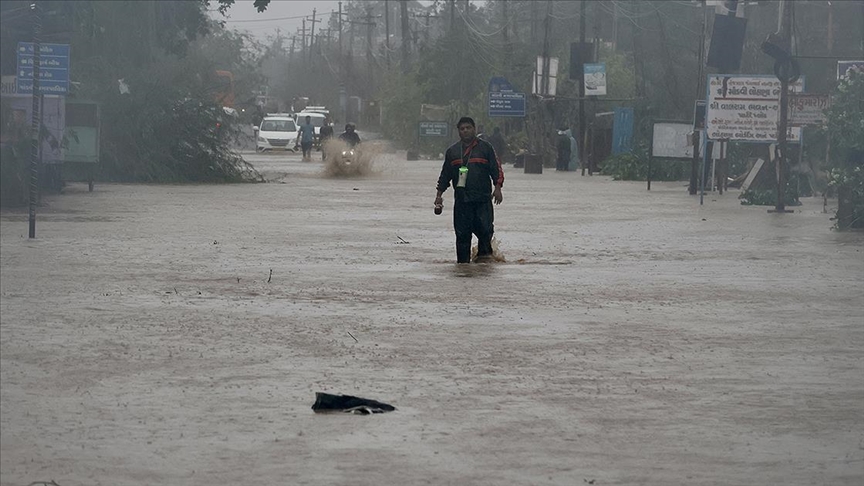 Pakistanda daşqınlar nəticəsində 35 nəfər öldü