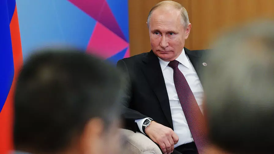 Putin Malayziyadakı sammitə dəvət olundu