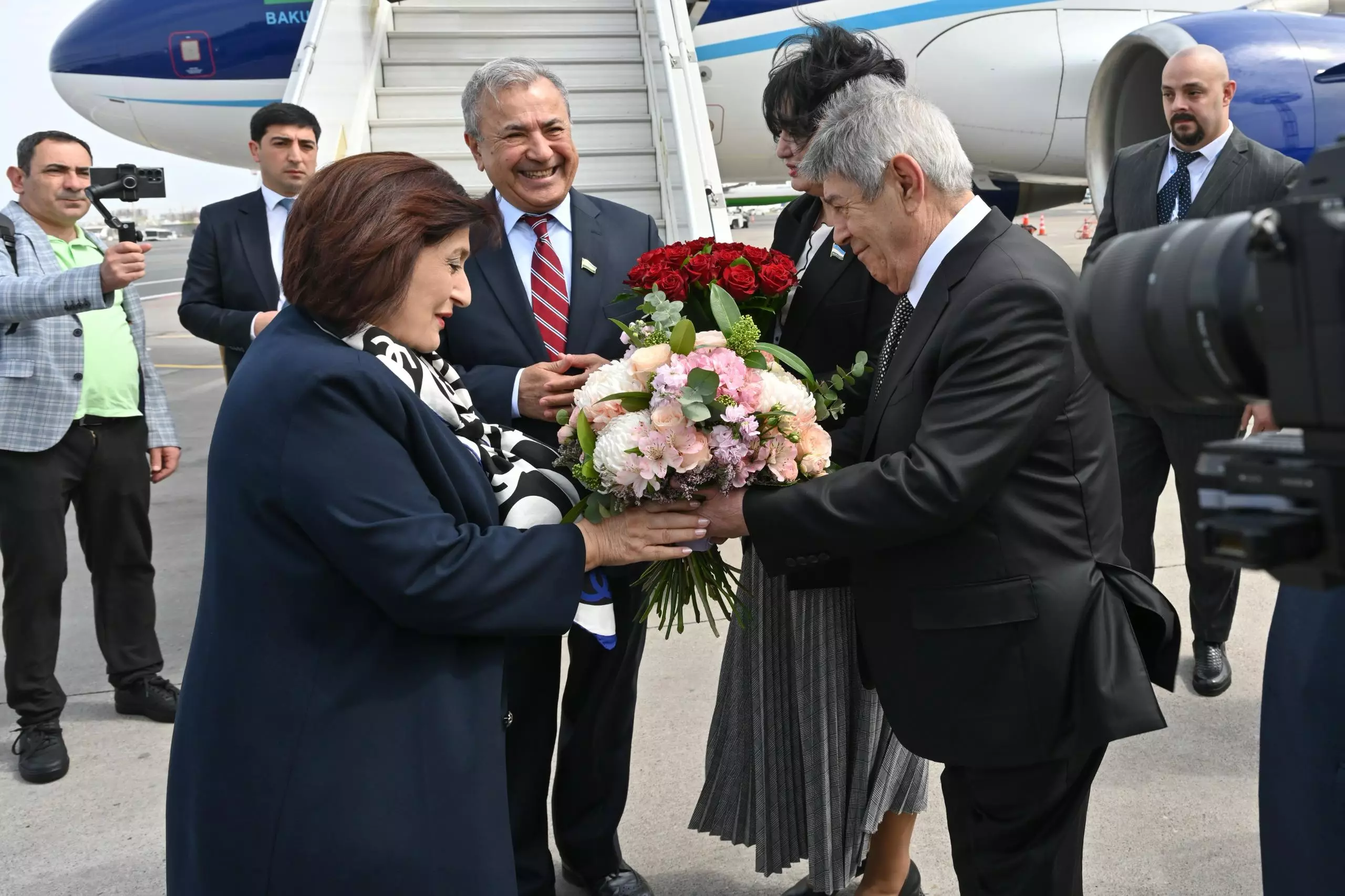 Sahibə Qafarova Özbəkistana işgüzar səfərə gedib