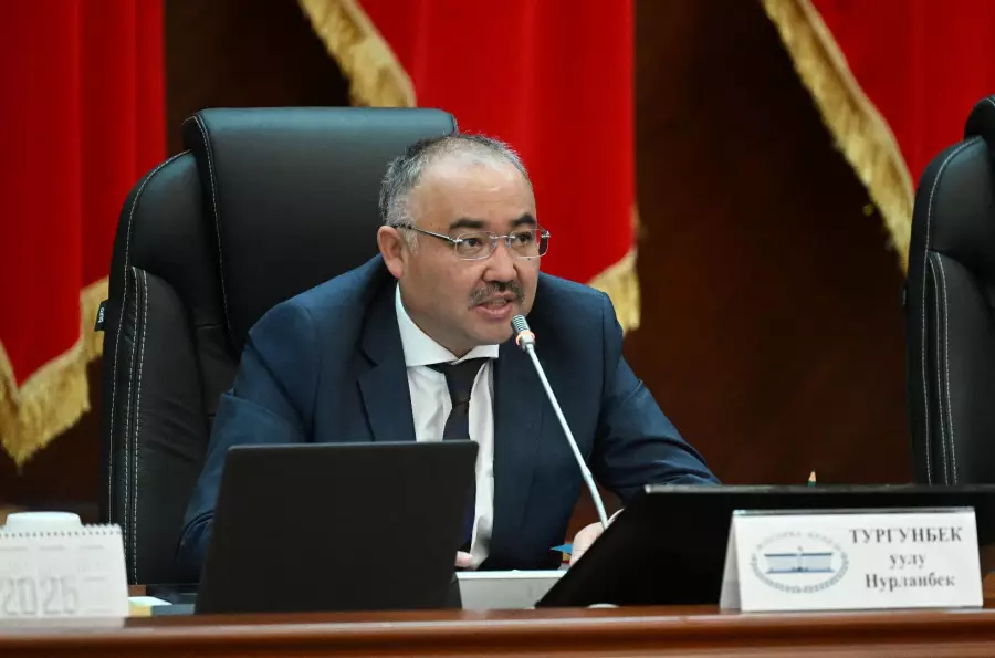 Spiker: Qırğızıstan Azərbaycan və Ermənistana sülh sazişinin imzalanması üçün platforma verməyə hazırdır