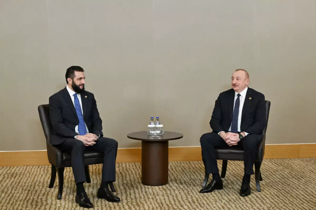 İlham Əliyev Suriya Ərəb Respublikasının keçid dövrü Prezidenti ilə görüşüb - YENİLƏNİB