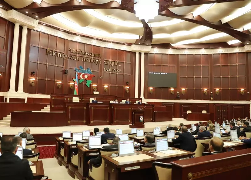 Bu şəxslərə hörmətlə yanaşmaq tələb ediləcək – Yeni qanun