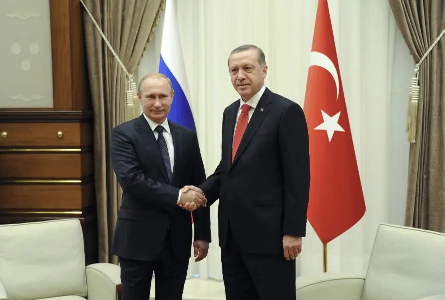 Putin və Ərdoğan arasında telefon danışığı olub