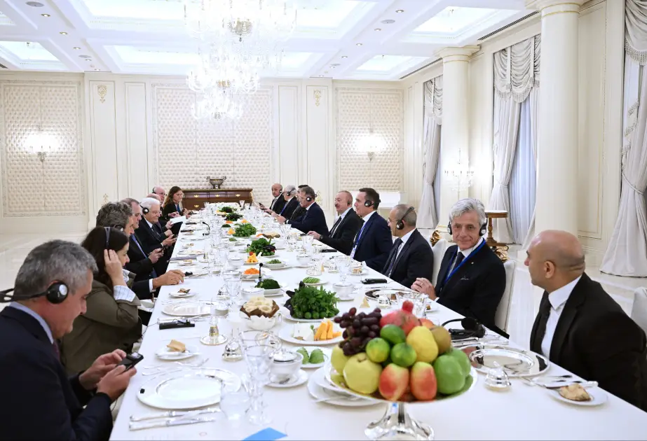 İtaliya Prezidentinin şərəfinə rəsmi ziyafət verilib