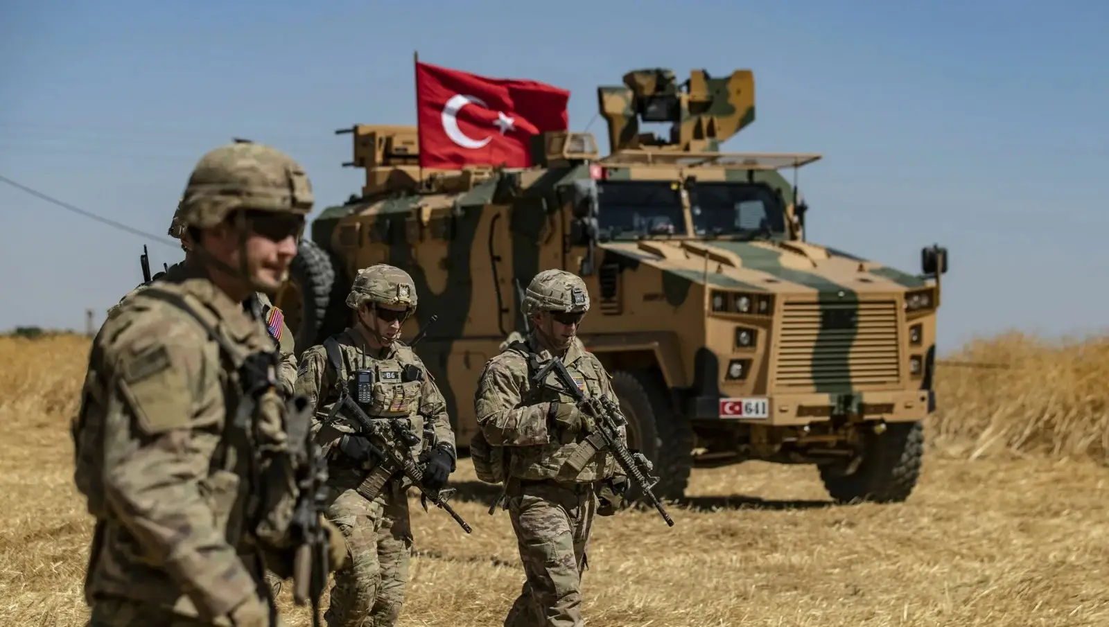 Türkiyə sərhəddə təhlükəsizlik tədbirlərini gücləndirib