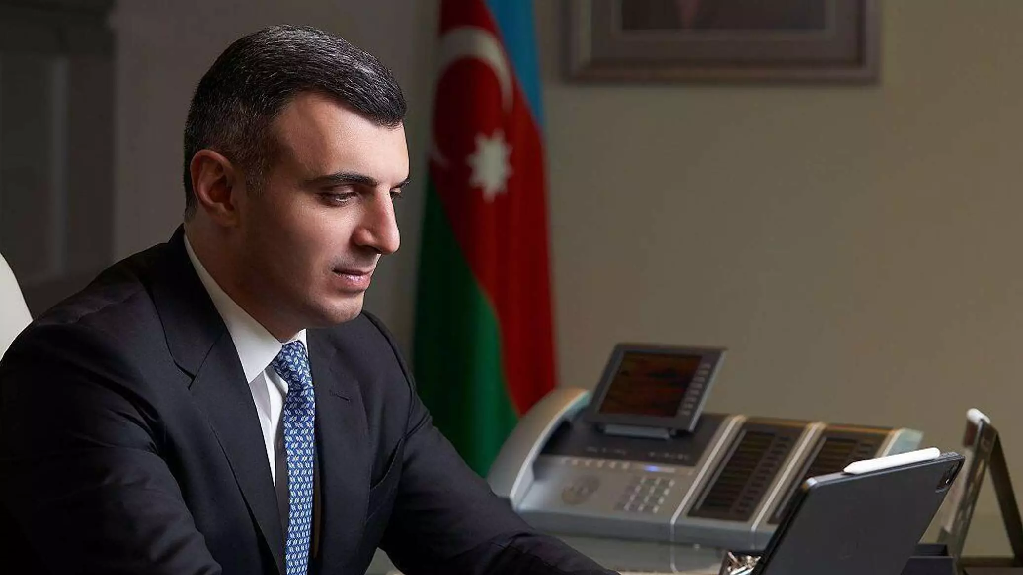 Azərbaycan üzən məzənnəyə keçə bilər? - Sədr aydınlıq gətirdi