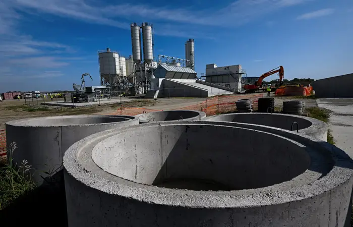 Macarıstan atom elektrik stansiyasının tikintisinə start verir