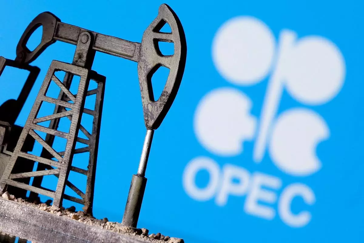 "OPEC+" ölkələri neft hasilatı planını sutkada 99 min barel üstələyib
