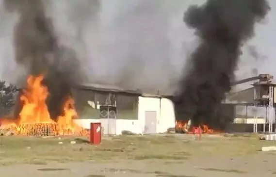 Türkiyədə fabrik yanıb, 1 nəfər ölüb
