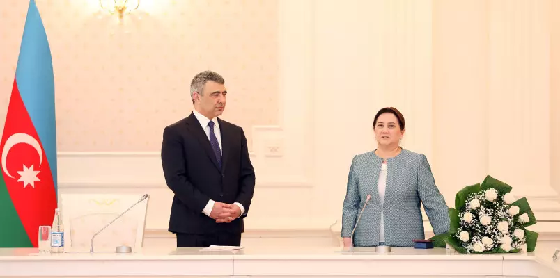 Mehparə Əhmədova təqaüdə yola salındı