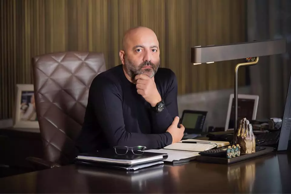 Mübariz  Mənsimov daha 100 azərbaycanlı tələbəyə təqaüd verəcək