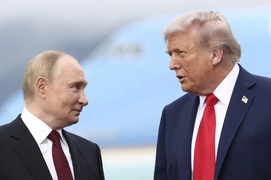 Putin: ABŞ sanksiyalarla Moskva-Vaşinqton münasibətlərinə zərər vurur