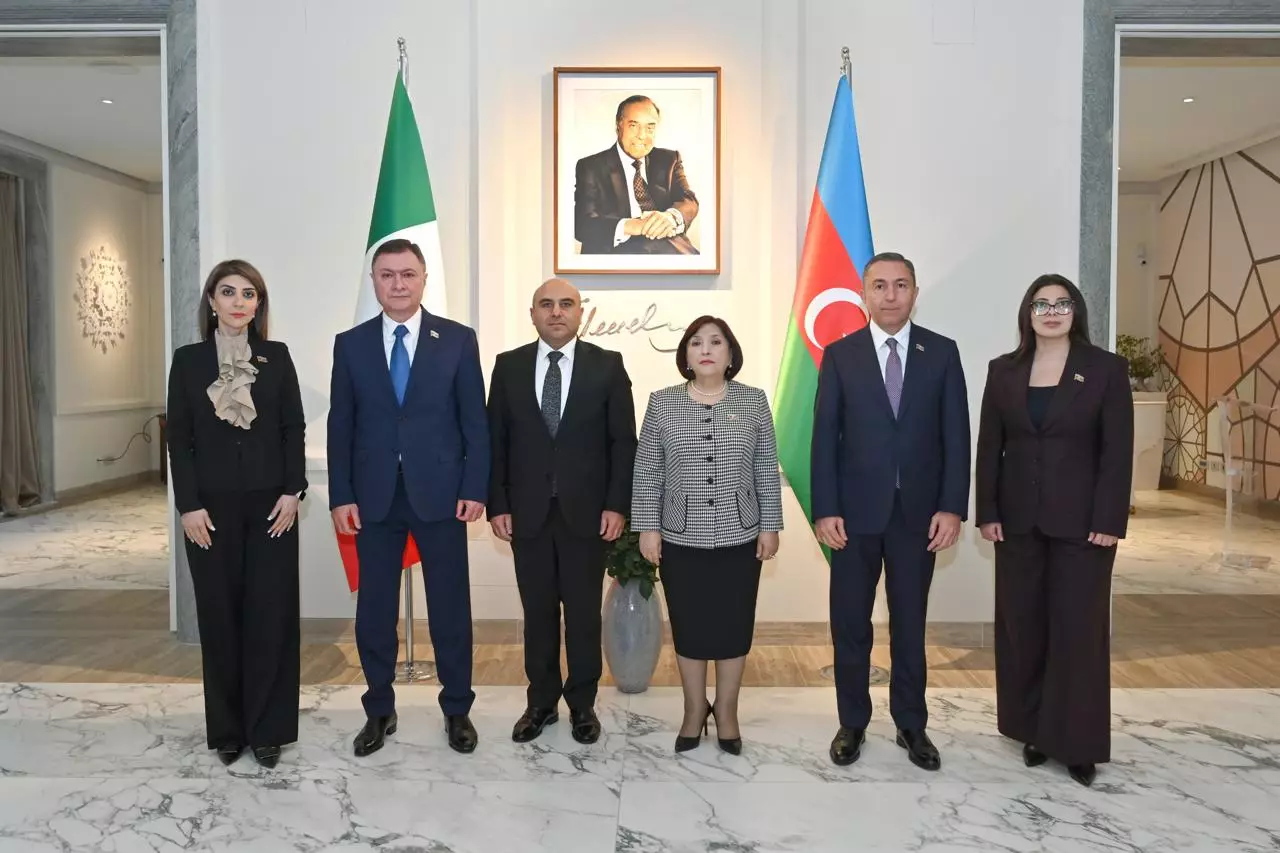 Milli Məclisin sədri Azərbaycanın İtaliyadakı səfirliyində olub