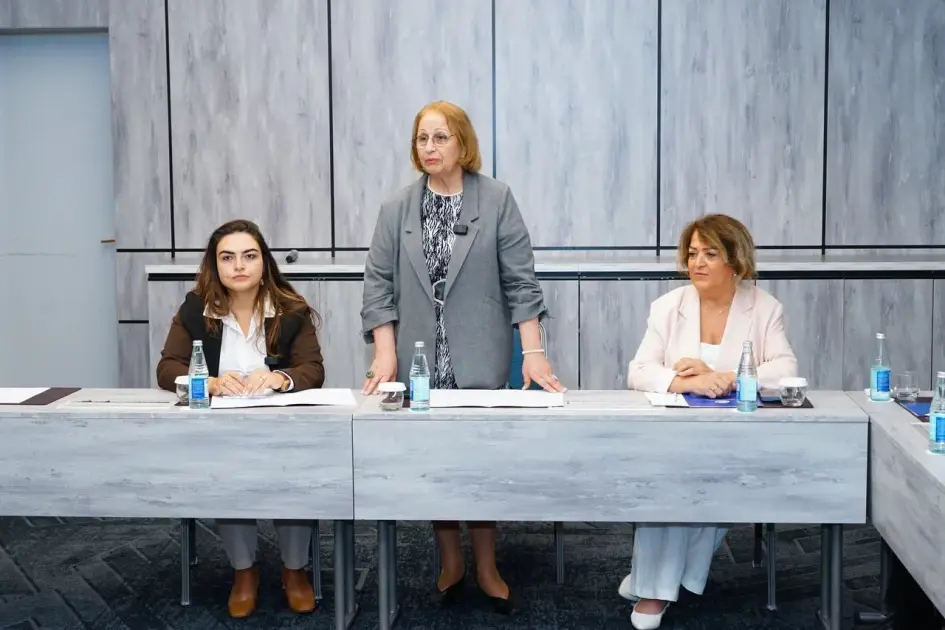 “Gender bərabərliyi və genderəsaslı ayrı-seçkilik” mövzusunda təlim keçirilib