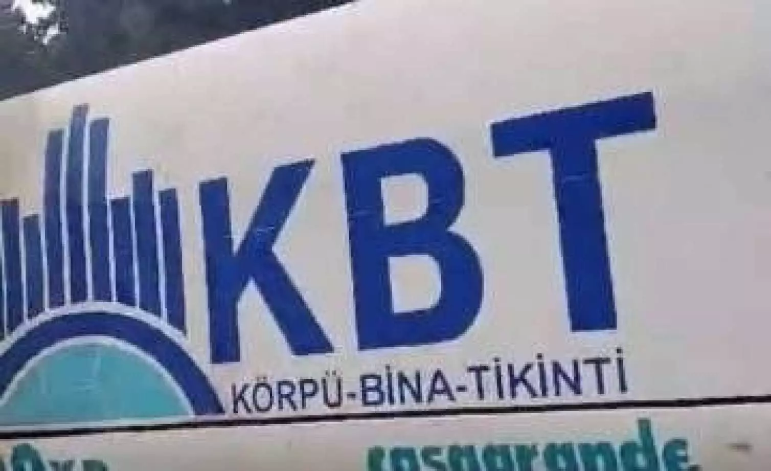 “Körpü Bina Tikinti”nin layihəsində faciə - İşçi yük maşınının altında qalıb