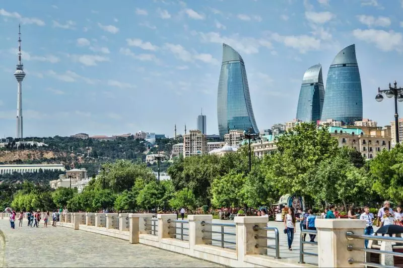 Sabah Bakıda havanın temperaturu 25 dərəcəyədək yüksələcək