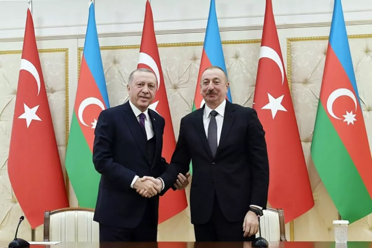 İlham Əliyev Ərdoğana Azərbaycanın D8-ə üzv seçilməsində dəstəyinə görə təşəkkür edib