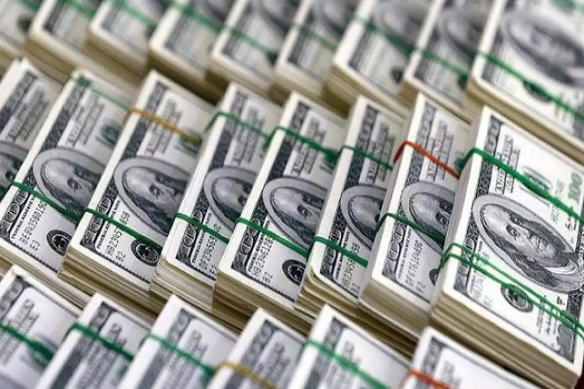 Ötən il bankların nağd ABŞ dolları alqı-satqısının həcmi 44% artıb