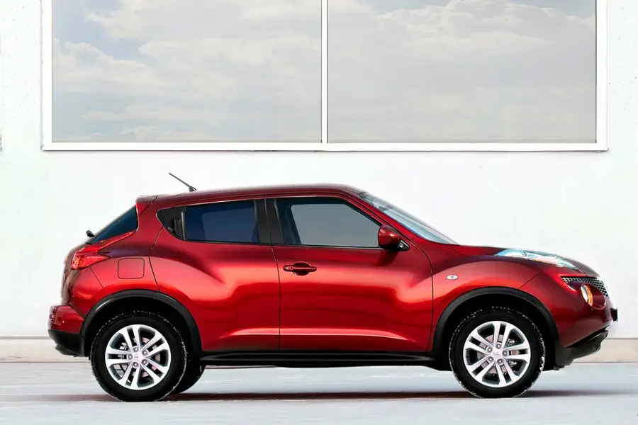Ekspert "Nissan Juke" krossoverinin çatışmazlıqlarından danışdı