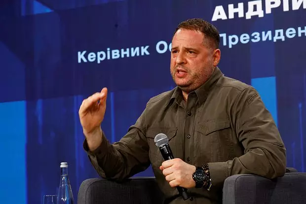 Yermak: Siyasətdən Zelenski ilə birgə gedəcəyəm