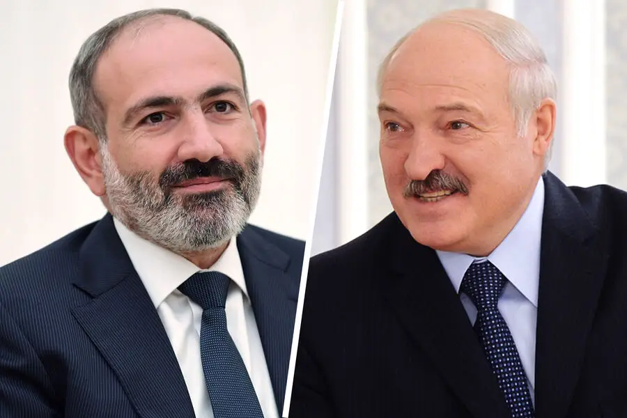 Lukaşenkodan Paşinyana nüvə texnologiyası ilə bağlı təklif